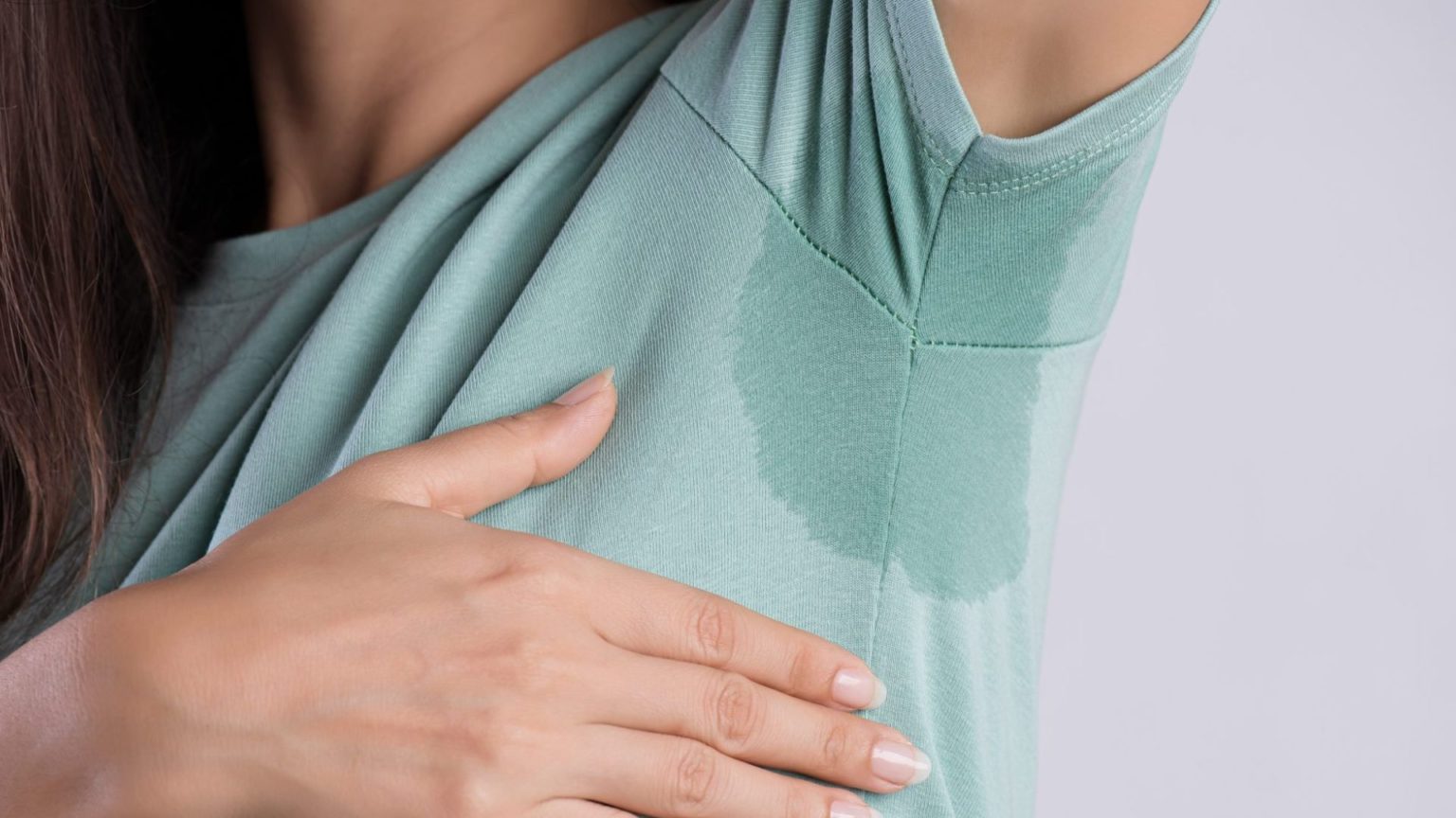 how to get rid of smelly sweat stains