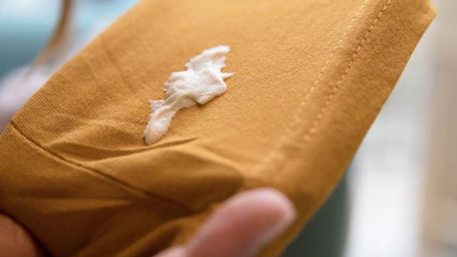How to Get Gum Stains Out of Clothes (Remove Chewing Gum Easily)